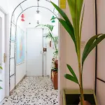 -wifi Air Conditioning Fridge Tv Netflix Cagliari